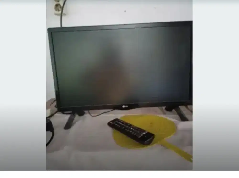 TV LG  22 Inch barang masih mulus