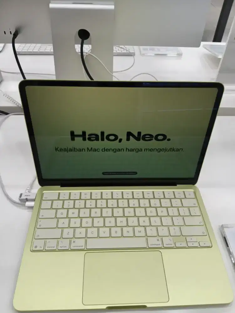 Ready Macbook neo