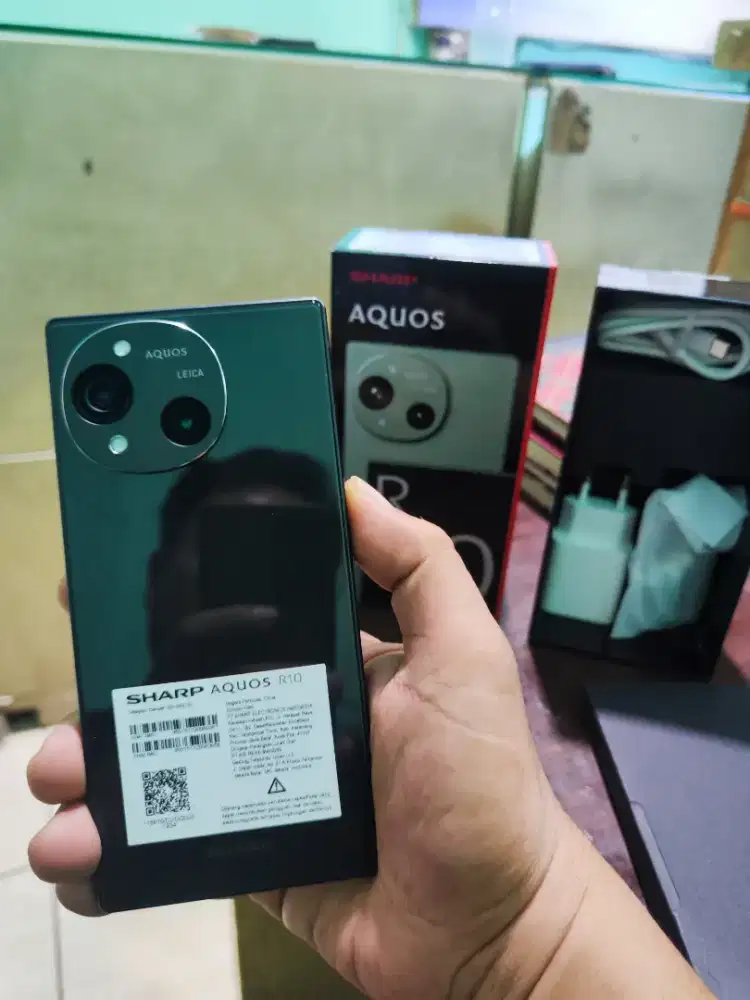 Sharp Aquos R10 12/512 Like New