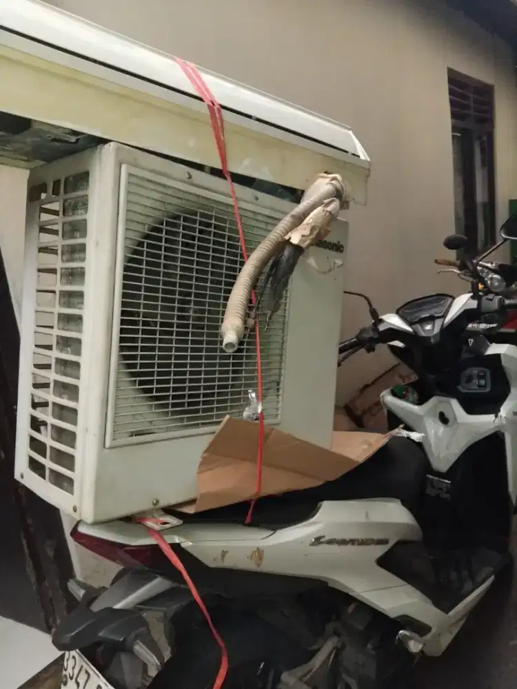 Terima ac bekas rusak