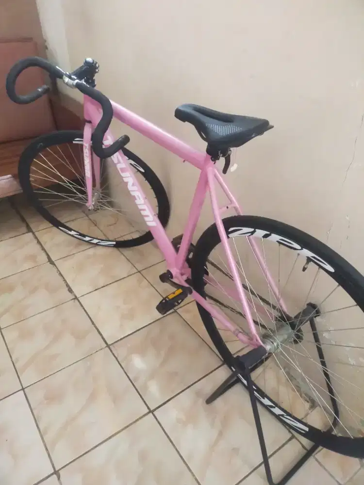 Sepeda Fixie Tsunami Rakitan