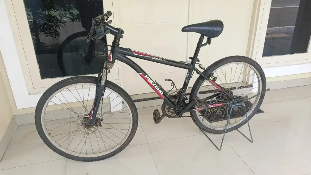 Sepeda Polygon Thunder 300 cakram uk 26