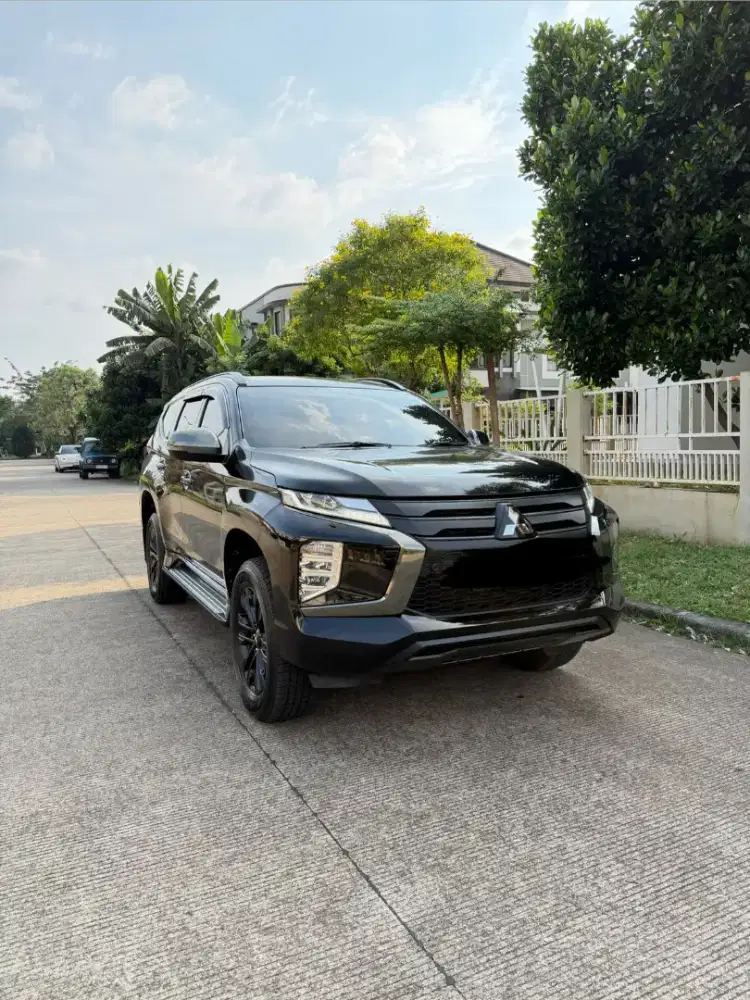 Pajero sport Dakar ultimate 2.4 AT