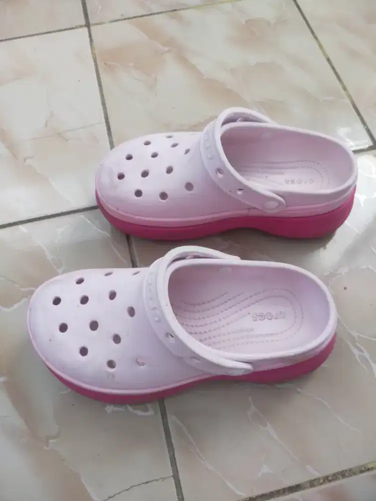 Sandal Crocs Pink