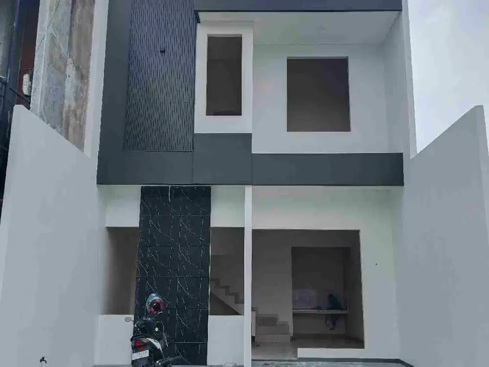 Rumah di jual di pondok gede 700jutaan  2 lantai