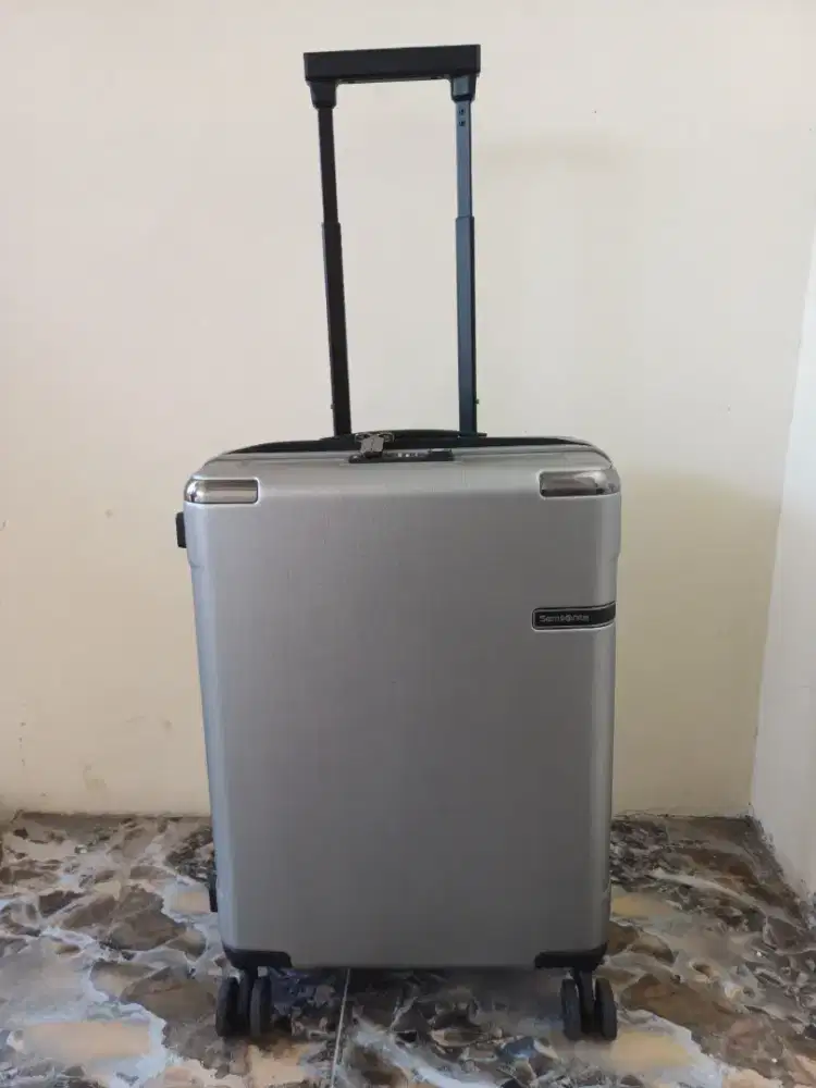 Samsonite Evoa cabin 20 inc