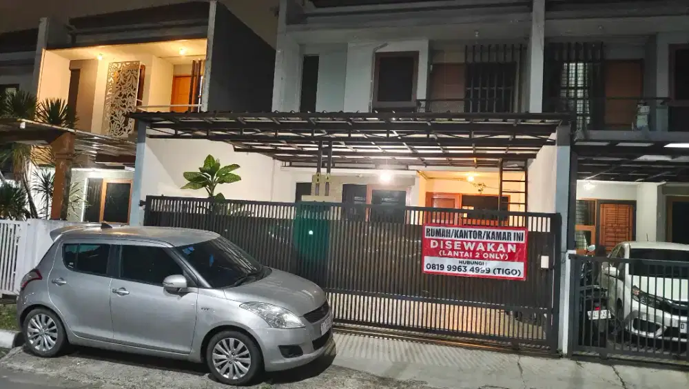 DISEWAKAN (HANYA LT. 2 SAJA) RUMAH / KANTOR – SETRA DAGO UTAMA BANDUNG