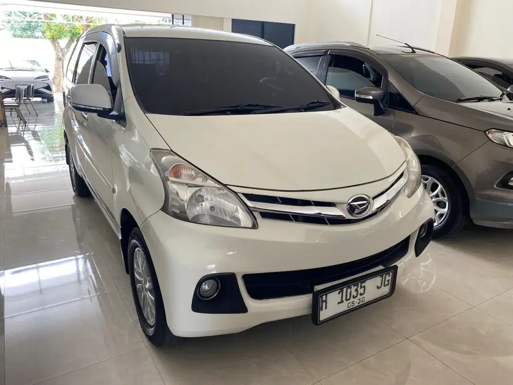XENIA R MANUAL 2015