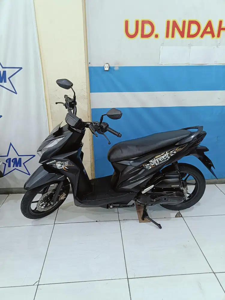 Honda BEAT STREET ESP CBS SPORTY FI ECO 2022 BISA KREDIT KM RENDAH