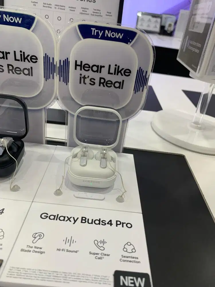 Galaxy Buds4 Pro