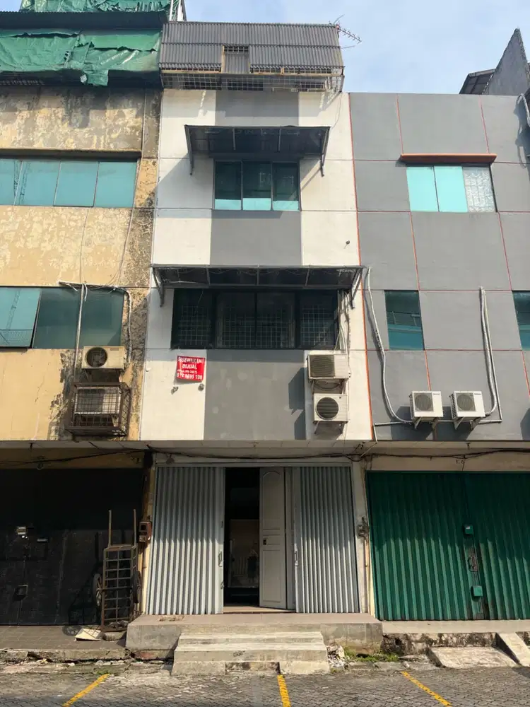 Ruko Permata Ancol - Siap Huni (Akses Kontainer, Jalan Utama)