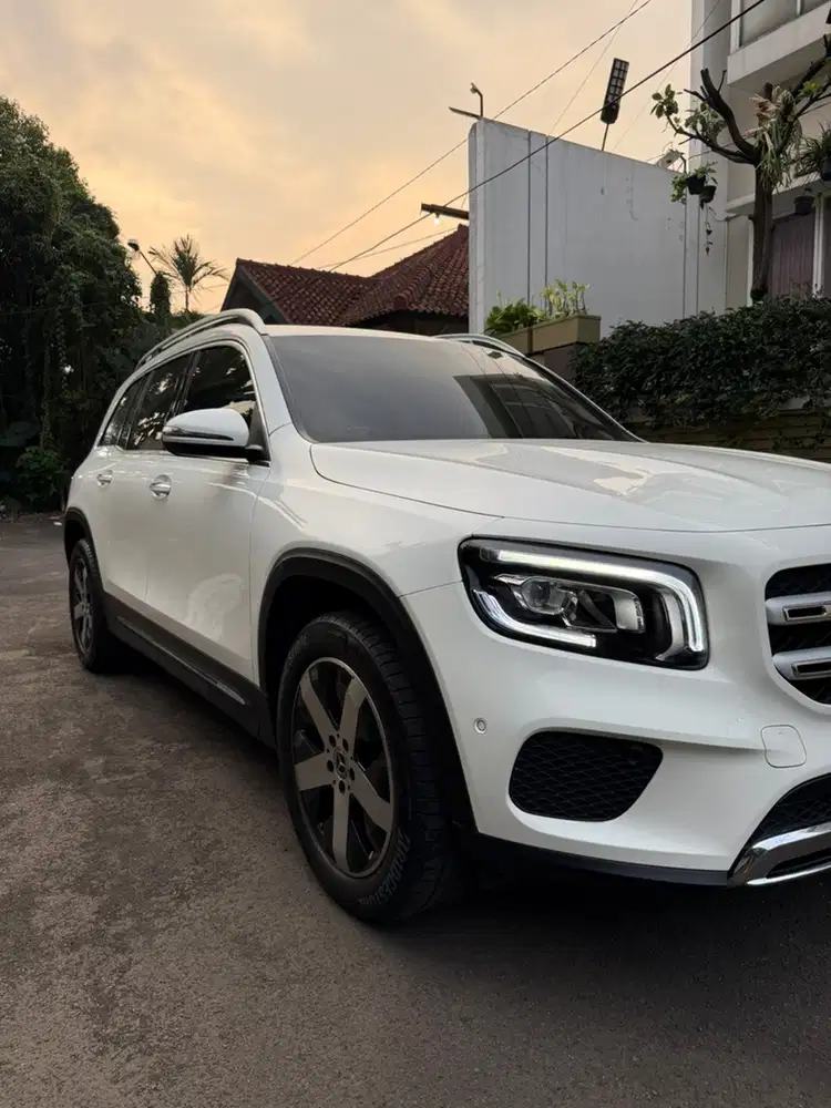 Mercedes-Benz GLB200 2022 Bensin