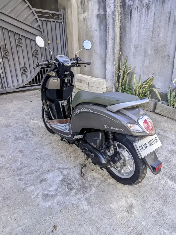 Scoopy 2020 brown Deva motor