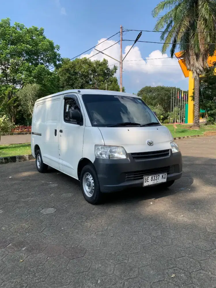 Grandmax Blinvan 1.3 MT