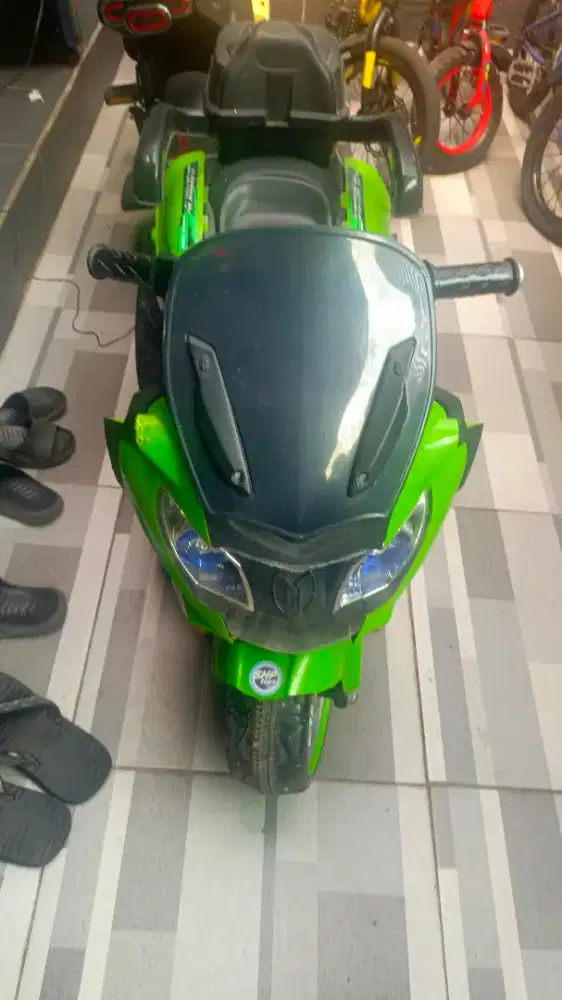 SEPEDAH LISTRIK ANAK