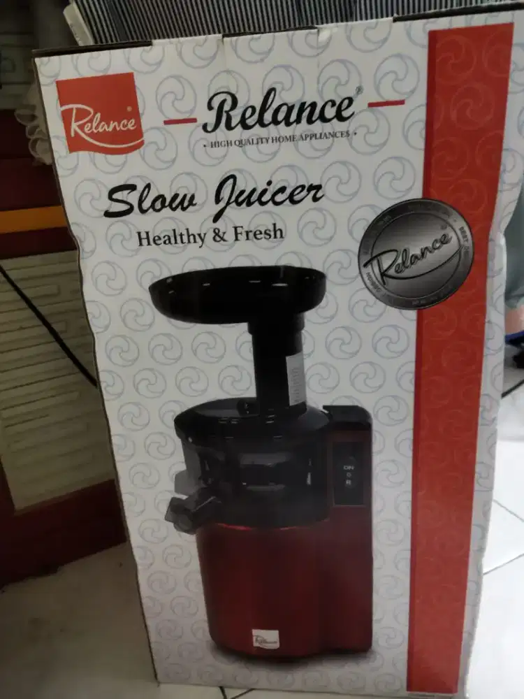 Slow Juicer merk Relance tanpa disaring/ampas