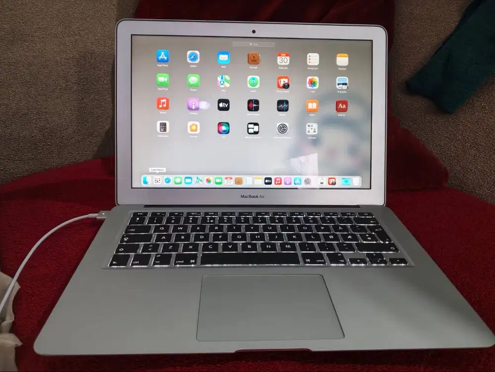 Macbook Air 2015 Ukuran 13 Inch