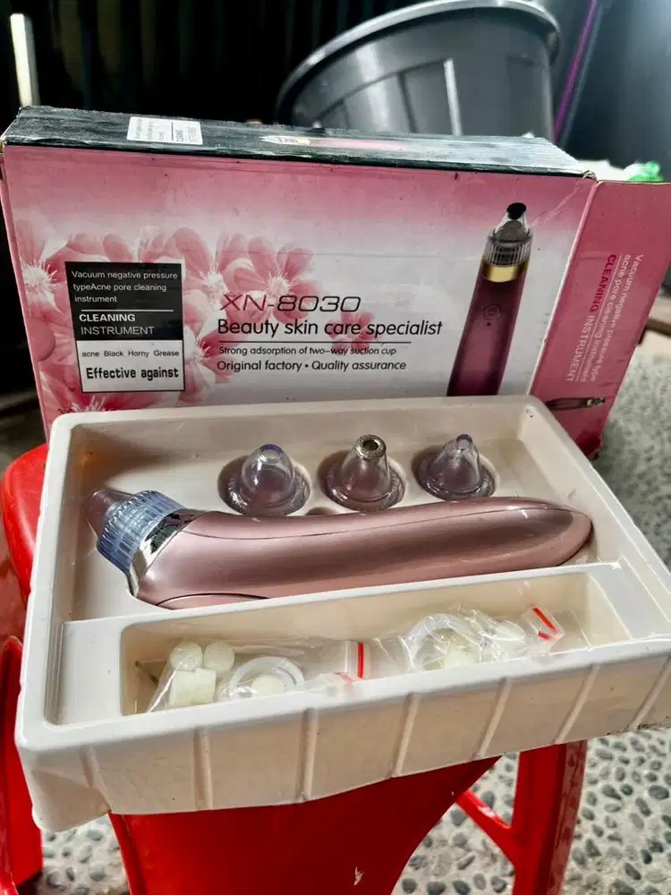 [For Sell] XN 8030 Skincare Specialist alat penyedot komedo