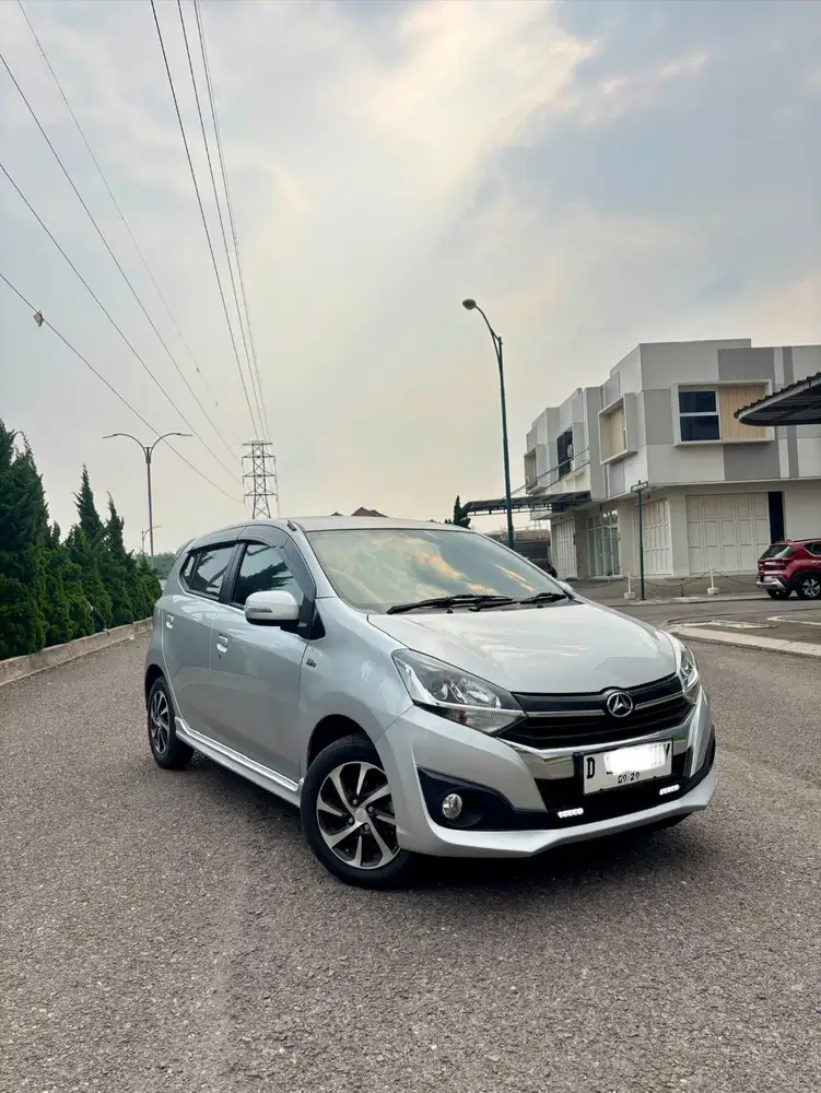 Km 27rb Ayla 1.2 R AT 2019 Like New Matic Daihatsu 2018 Agya 2020 2021