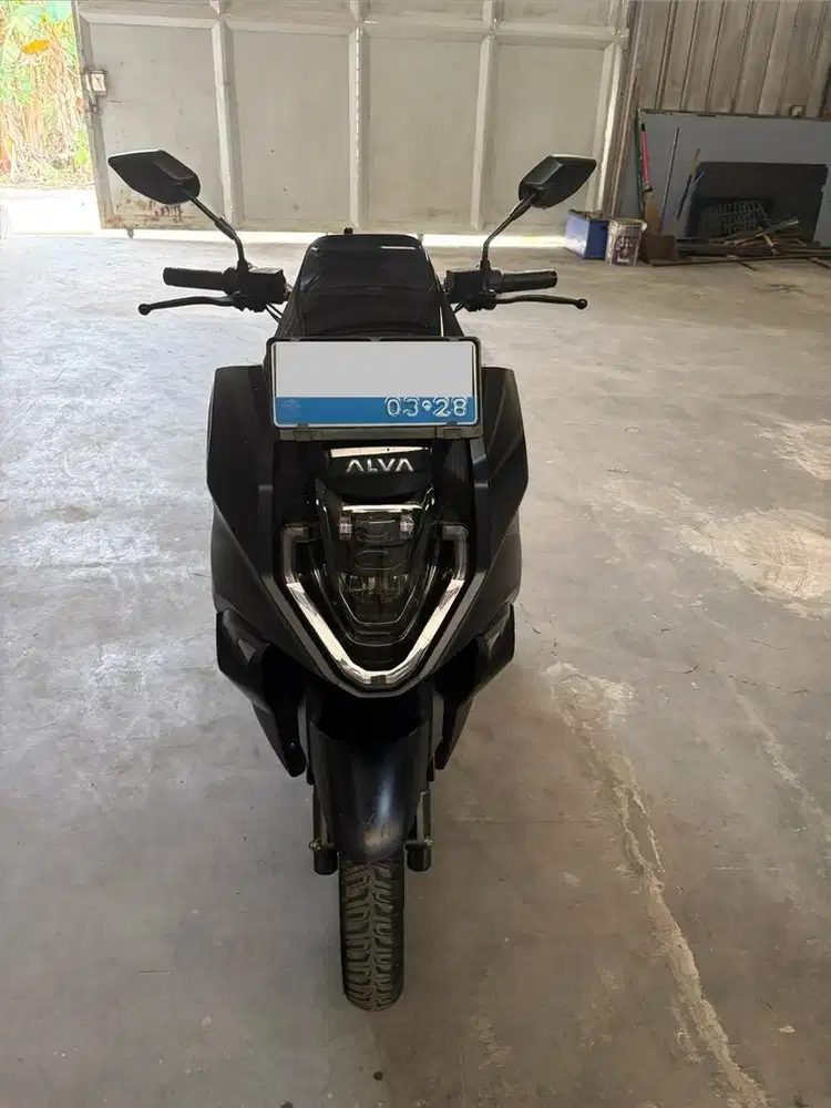 Motor listrik alva one 2023