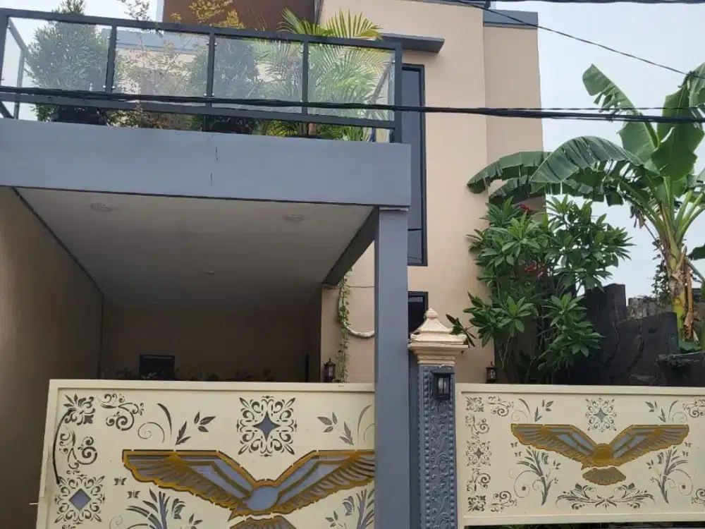 Dijual Rumah Baru Renov 2 Lantai Strategis Dekat Fore Di Perum. Graha Sunan Ampel Wiyung Surabaya