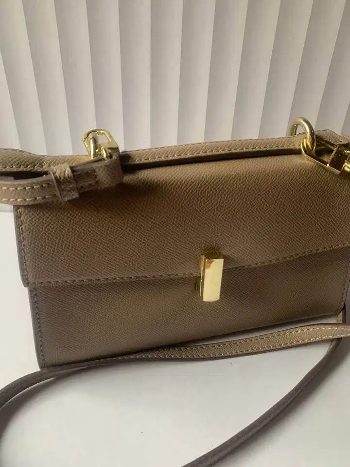 Tas Gracie Brown Mini Bag – Preloved Terawat