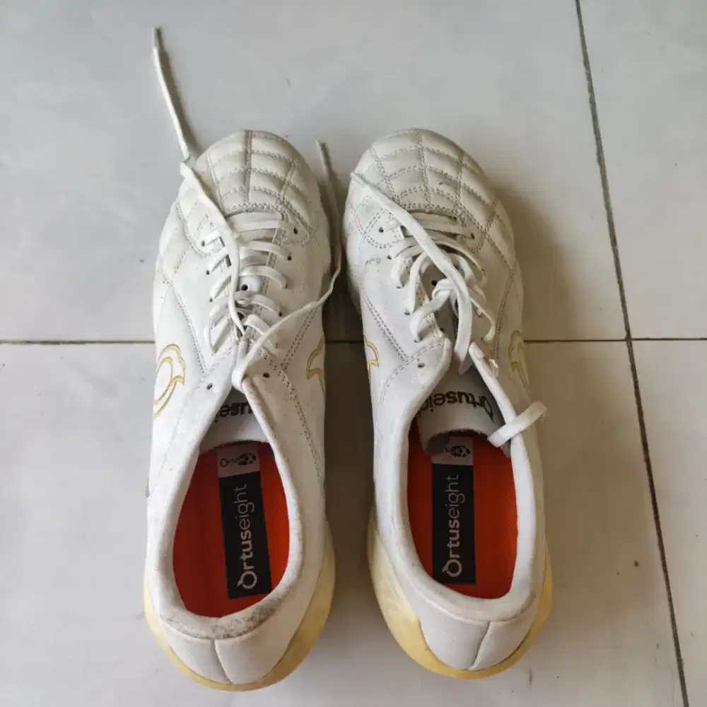 jual sepatu bola ortuseight