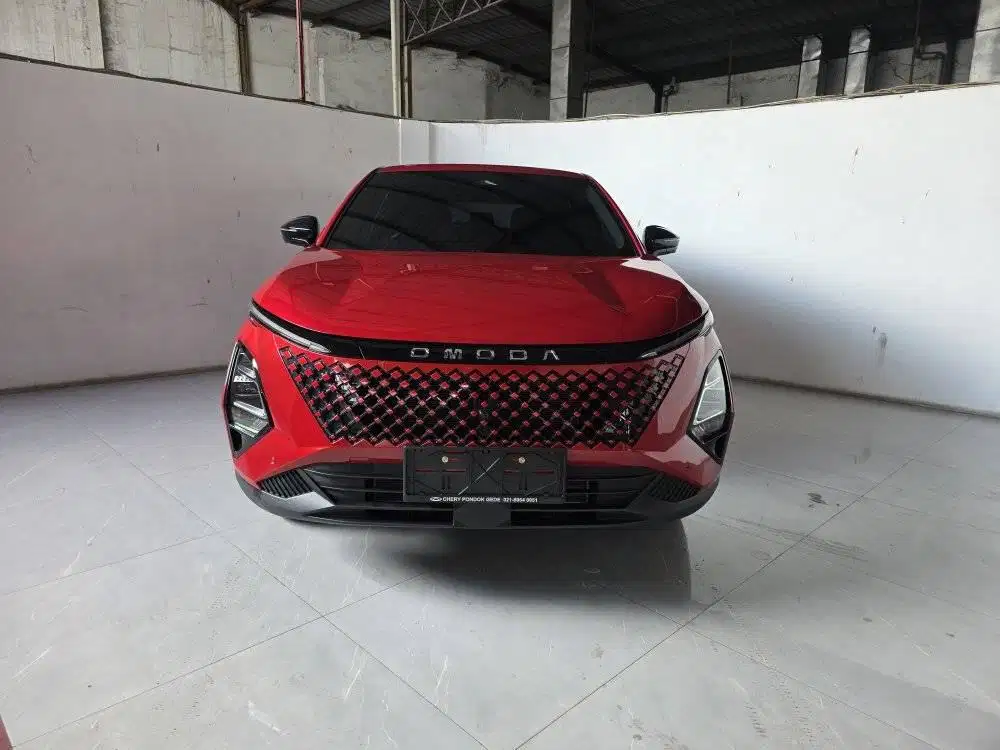 km 1rban Chery Omoda C5 RZ AT ( Matic ) 2025/26 Merah Gress Like New