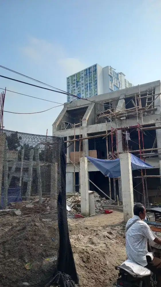 RUMAH BARU 3 LANTAI TANJUNG BARAT JAKSEL