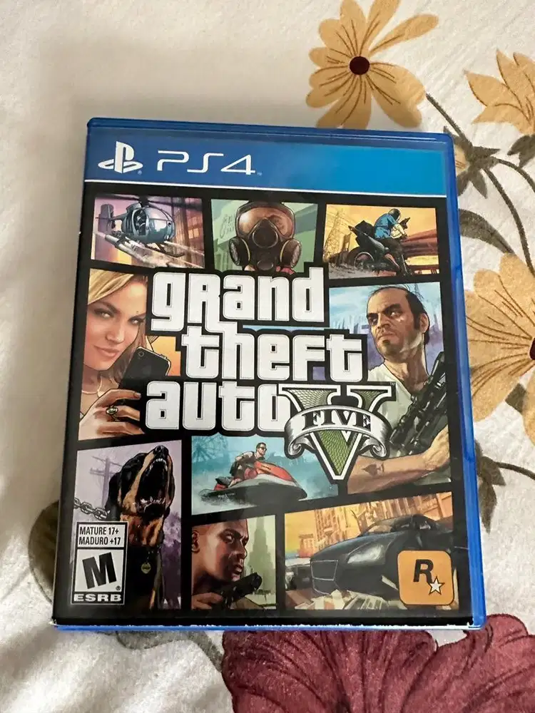 Dijual Preloved Game PS4 GTA V