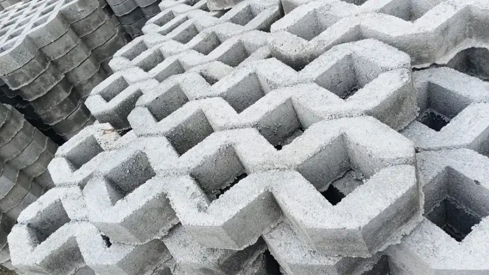 SEDIA ANEKA PAVING HALAMAN/GUDANG/JALAN K300 PRESS MESIN