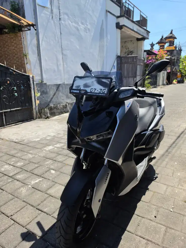 Yamaha Xmax Silver 2025
