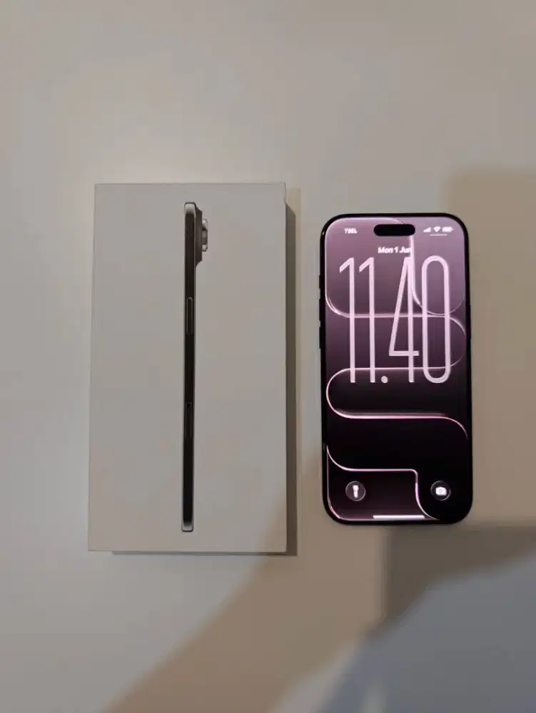 iPhone 17 Air Space Black 256GB iBox Garansi On