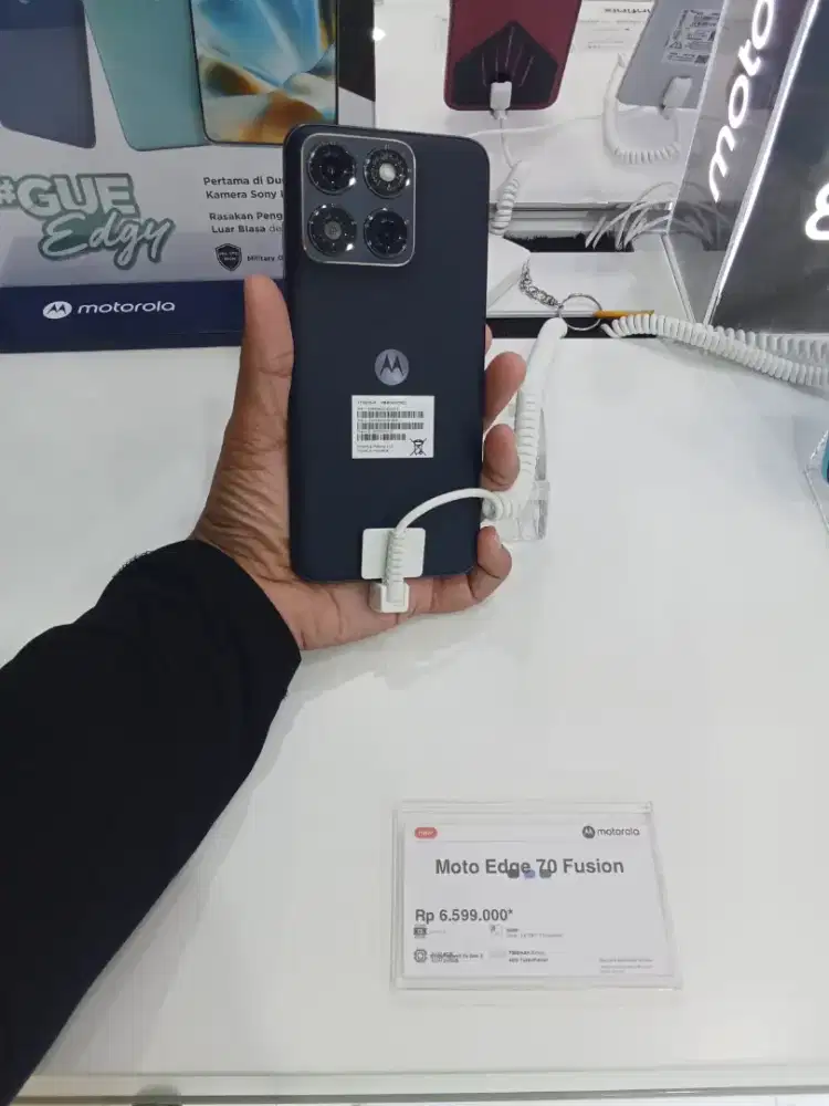 Cicilan HP New Moto Edge 70 Fusion. Angsuran ringan