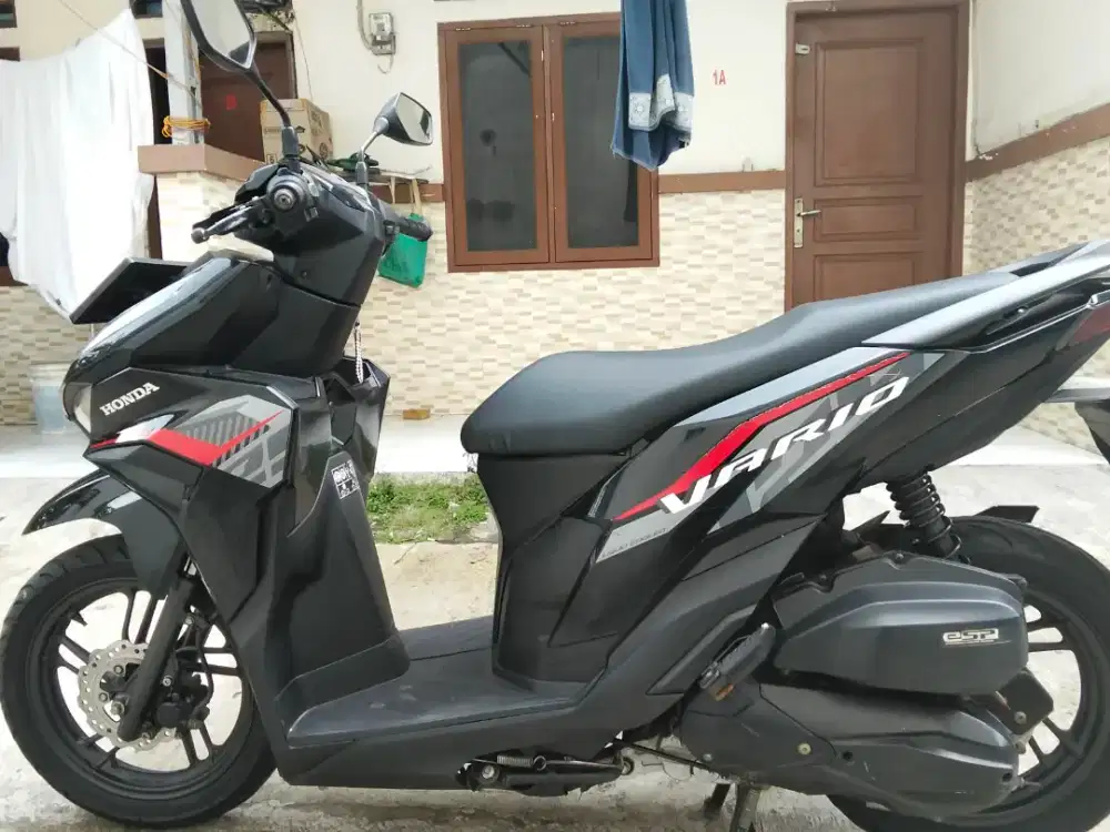 HONDA VARIO 125 TAHUN 2022 PAJAK PANJANG