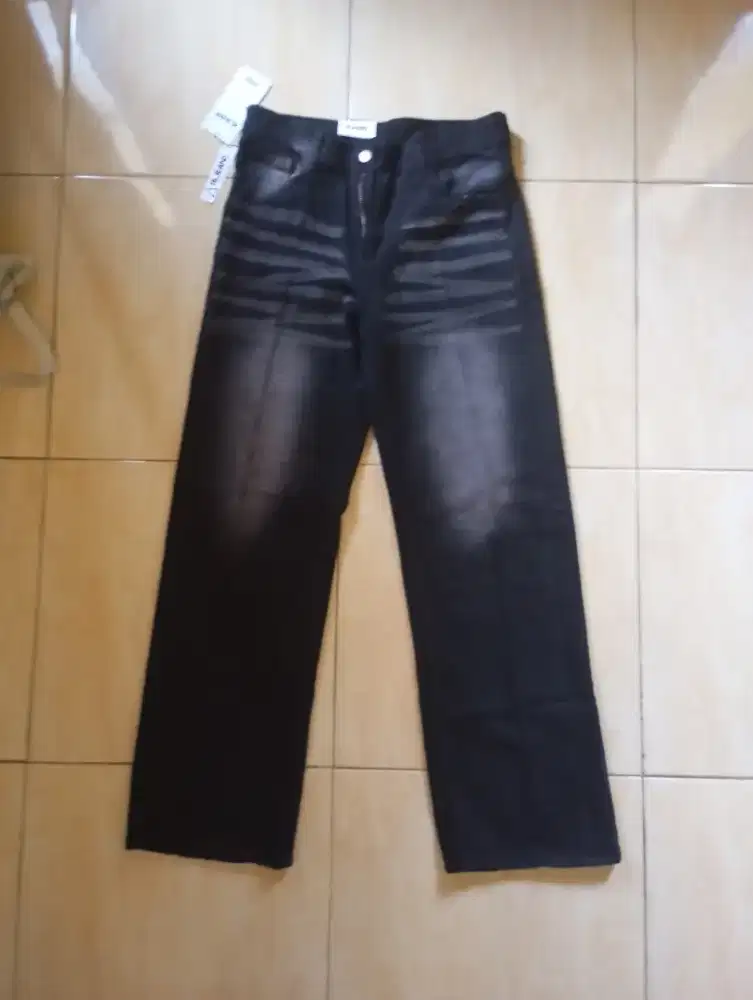 Jual celana baru 200
