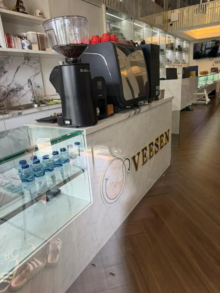 Loker Barista Junior
