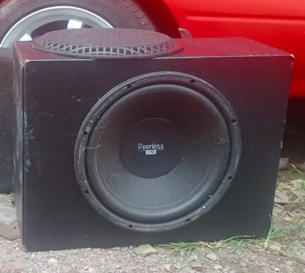 Subwoofer 12 perless m12