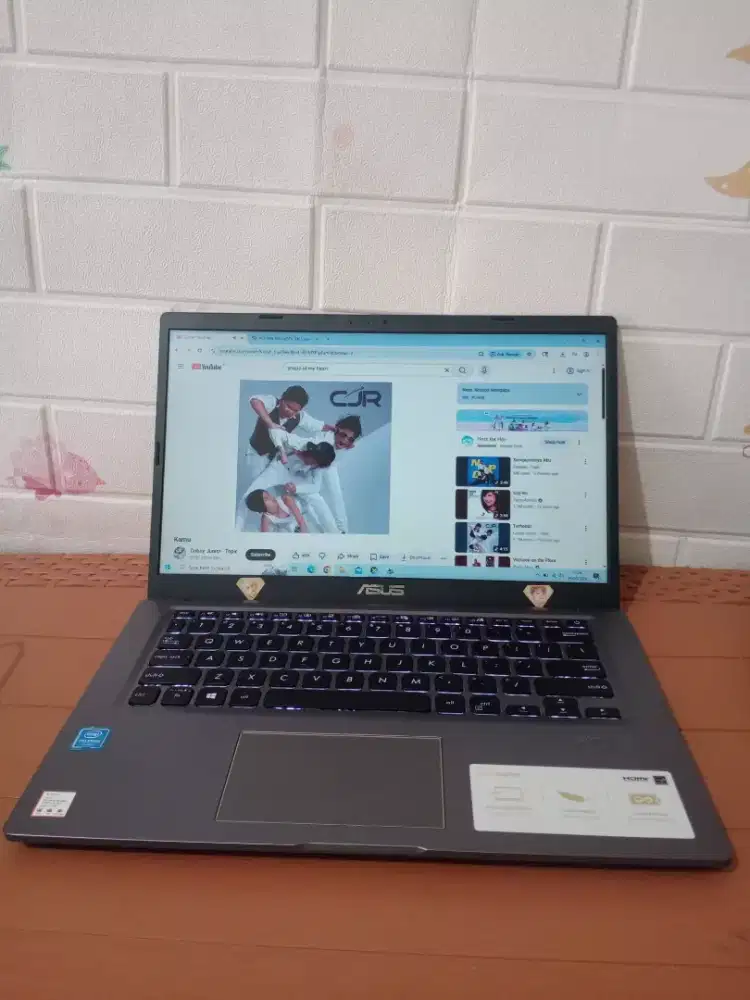 Jual laptop Asus ViVobook X415MA Celeron n4020 ram 4 SSD 256 backlit