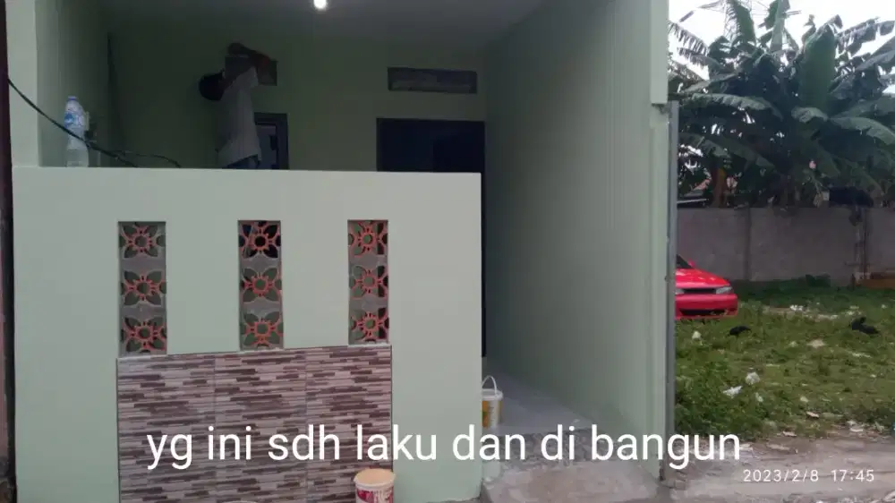 Tanah parkiran mobil. Di kaplingin