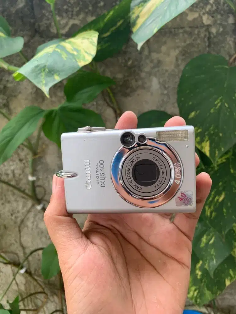 Canon Digotal Ixus 400 Gambling