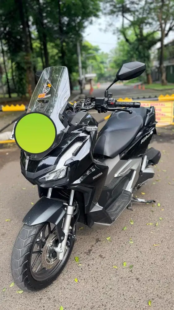 Honda ADV CBS 2023, KM Rendah.