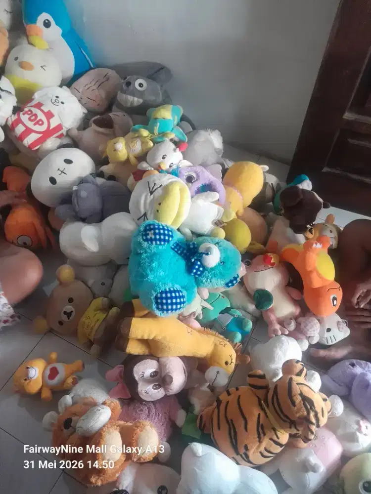 Boneka random karung