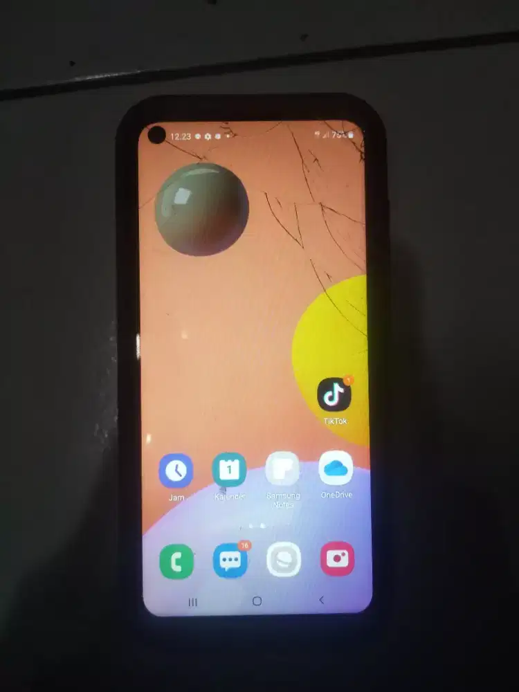 Samsung a 11 orian