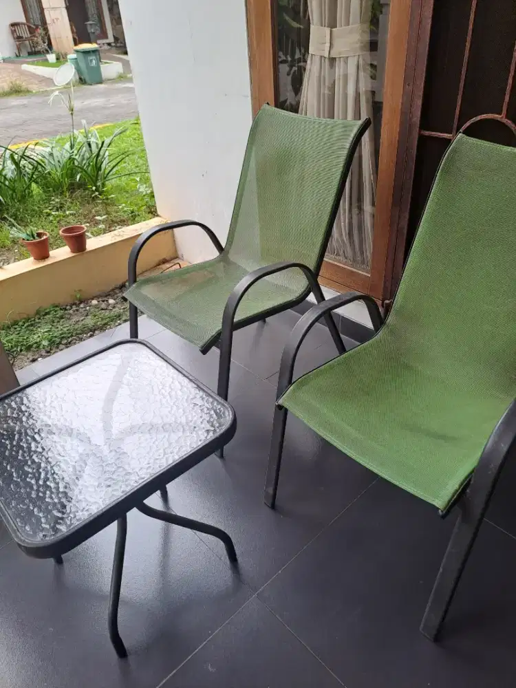 Dijual 1 set kursi teras