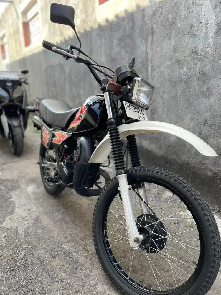 Ts 2002 // bintang dewata motor //