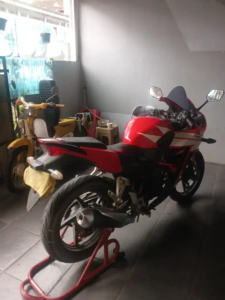Honda Cbr 150 Lokal K45a 2015