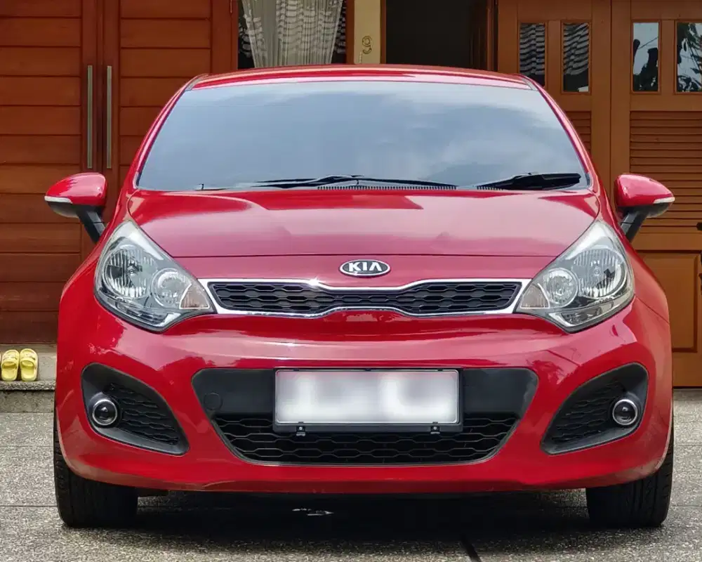 Low KM Kia Rio 2014 Matic