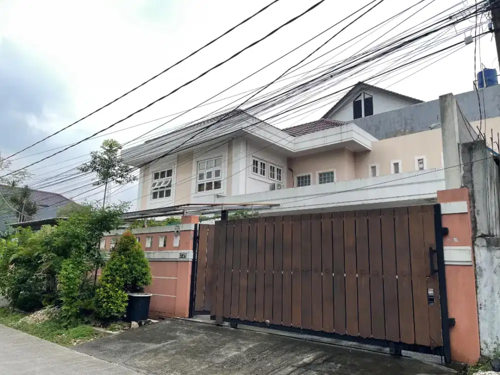Rumah Kavling DKI Meruya Selatan Bebas Banjir