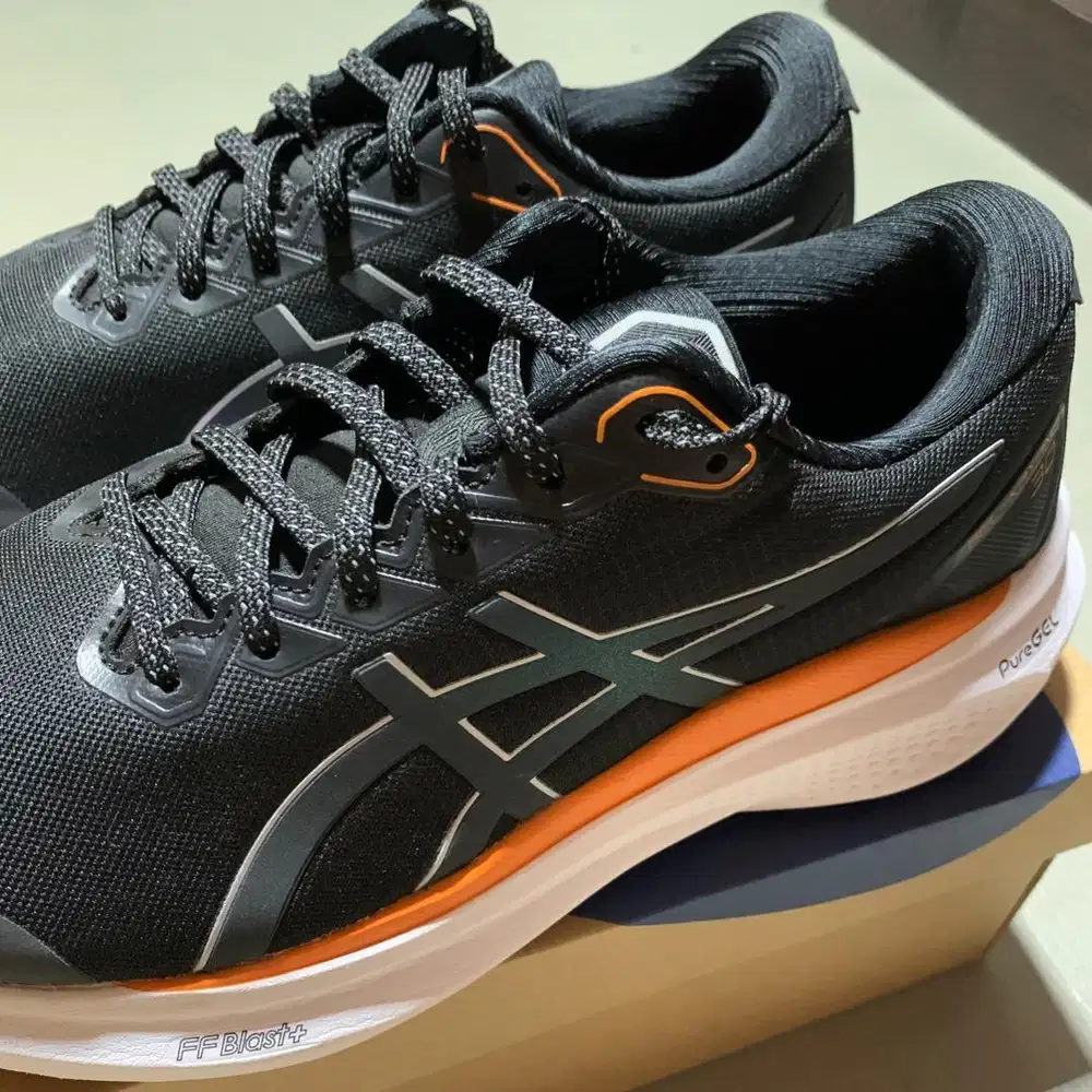 sepatu lari asics kayano 30 mulusss ukuran 42,5